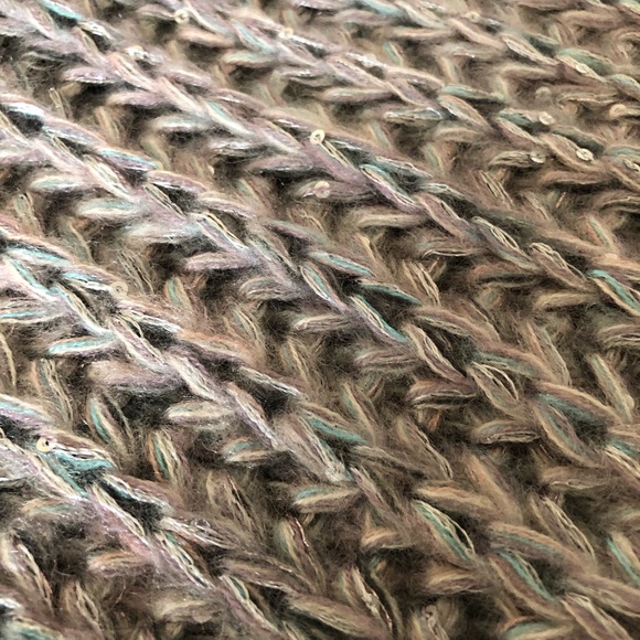 Grey infinity scarf - Picture 3 of 3